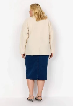 Blød, tekstureret jakke