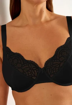 Blonde-BH med bøjler