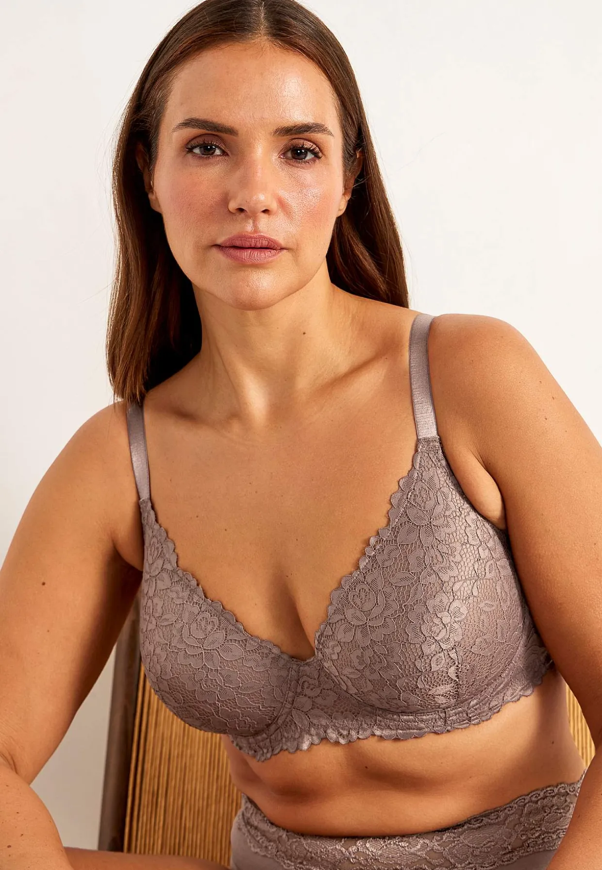 Blonde-BH med bøjler Sara