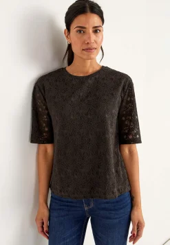 Blondetop med afrundet krave