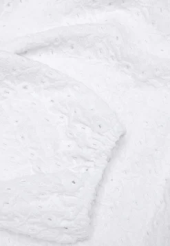 Blondetop med hulmønster | Cellbes