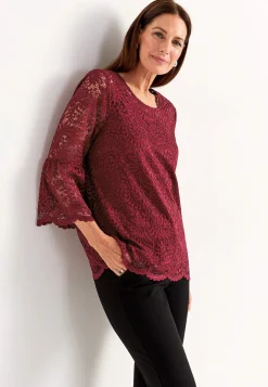 Blondetop med trompetærme