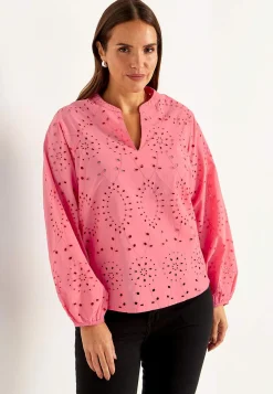 Bluse med broderi | Cellbes