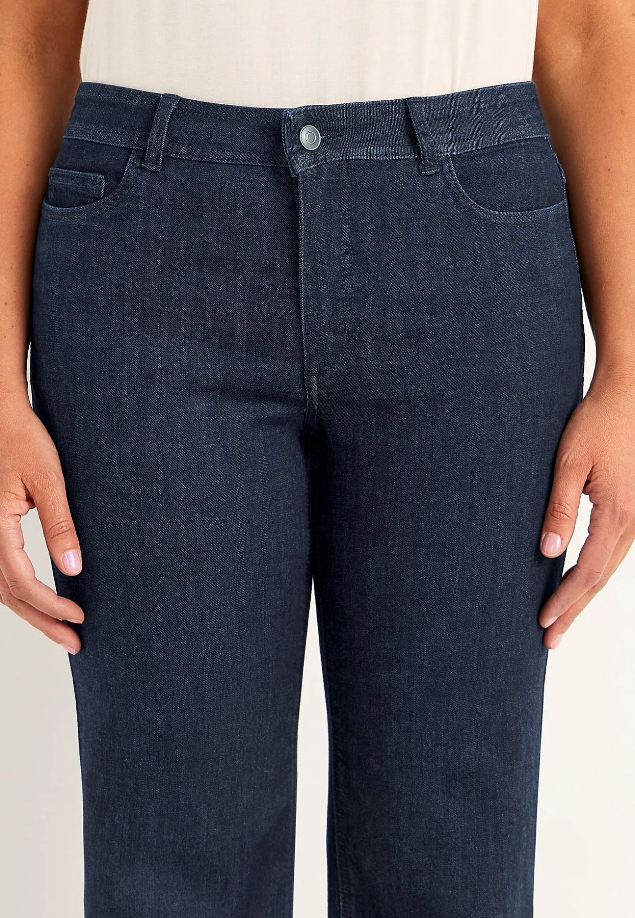 Brede jeans i denim med superstræk Sara