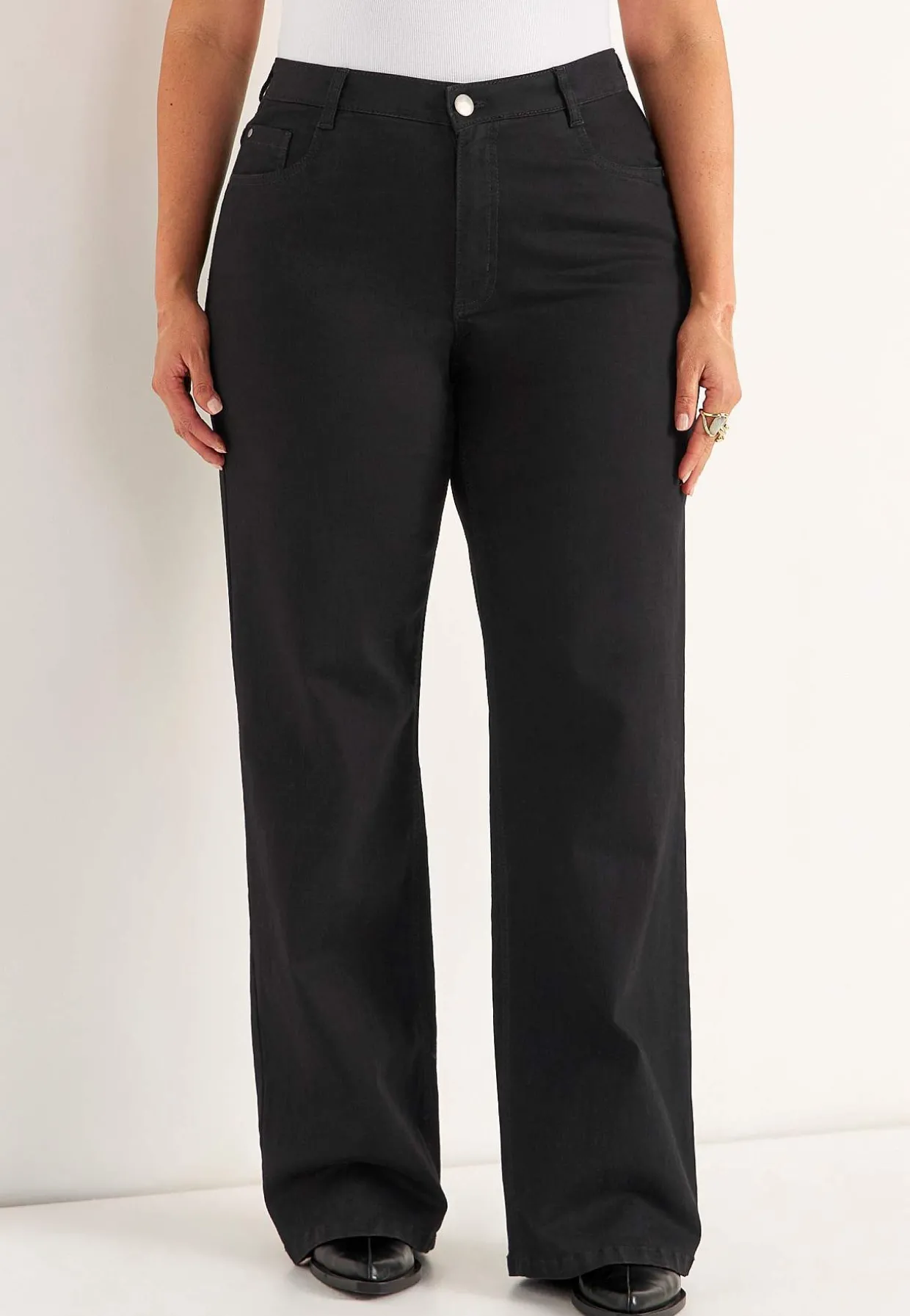 Brede, lange jeans med høj talje Renata | Cellbes