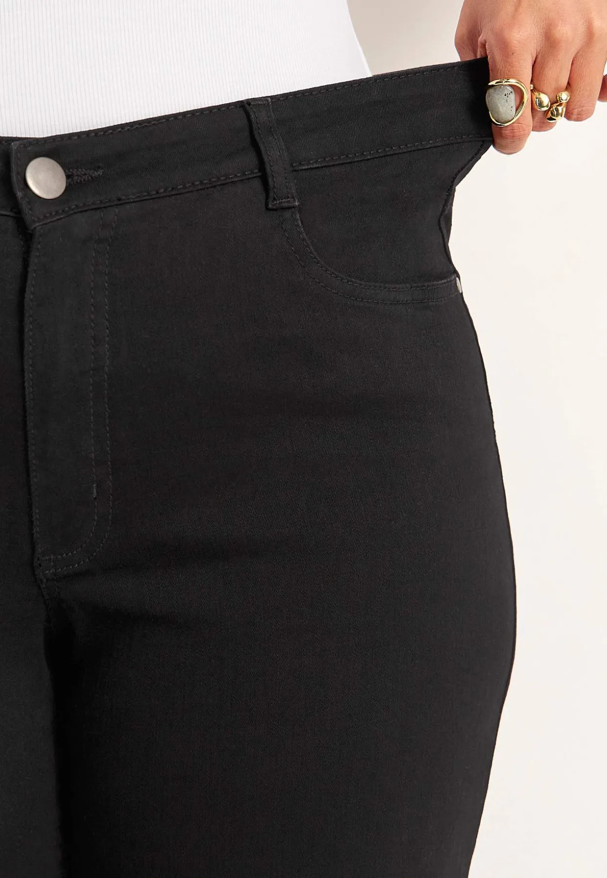 Brede, lange jeans med høj talje Renata | Cellbes