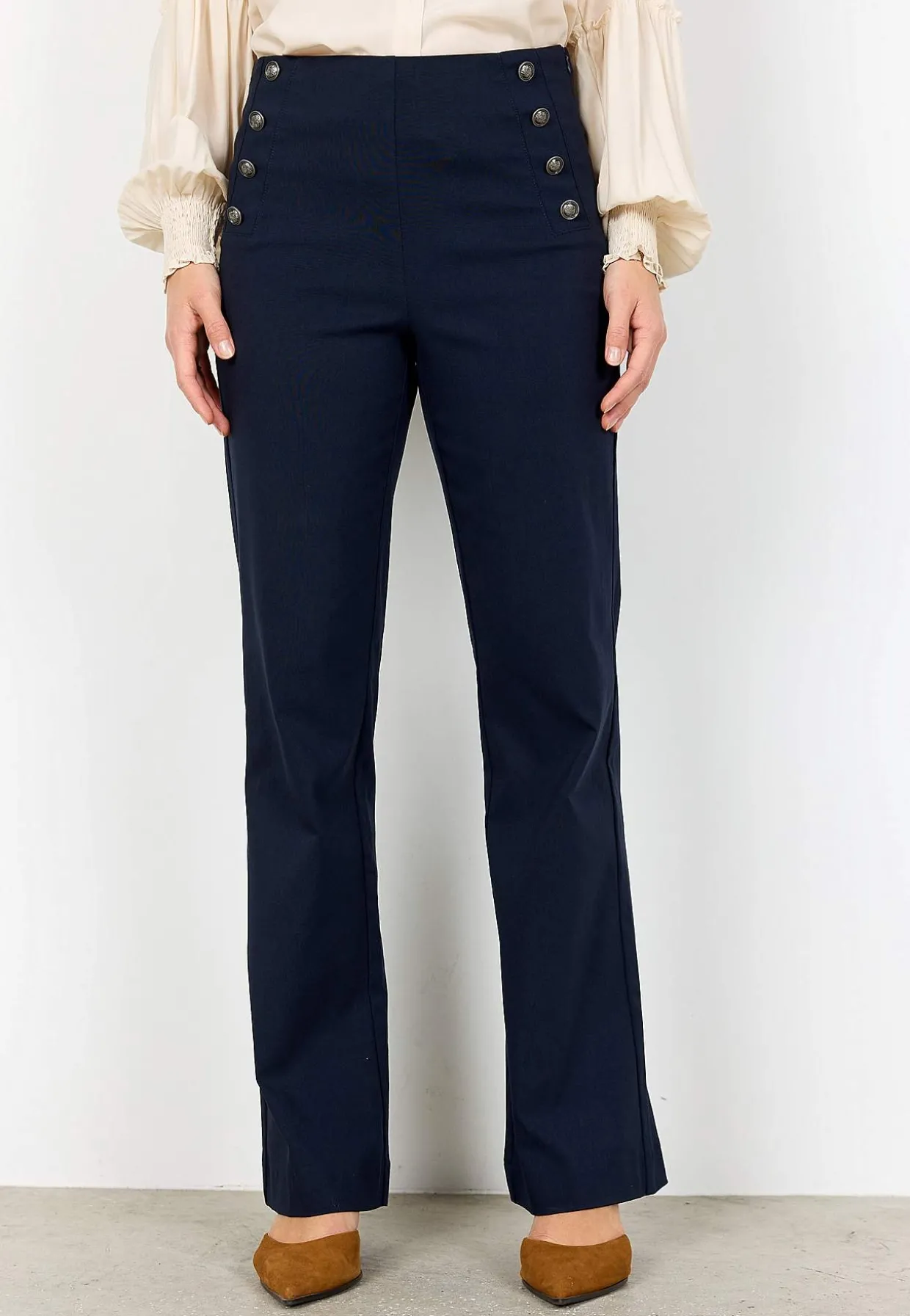 Bukser i bengalin med dekorative knapper | Cellbes