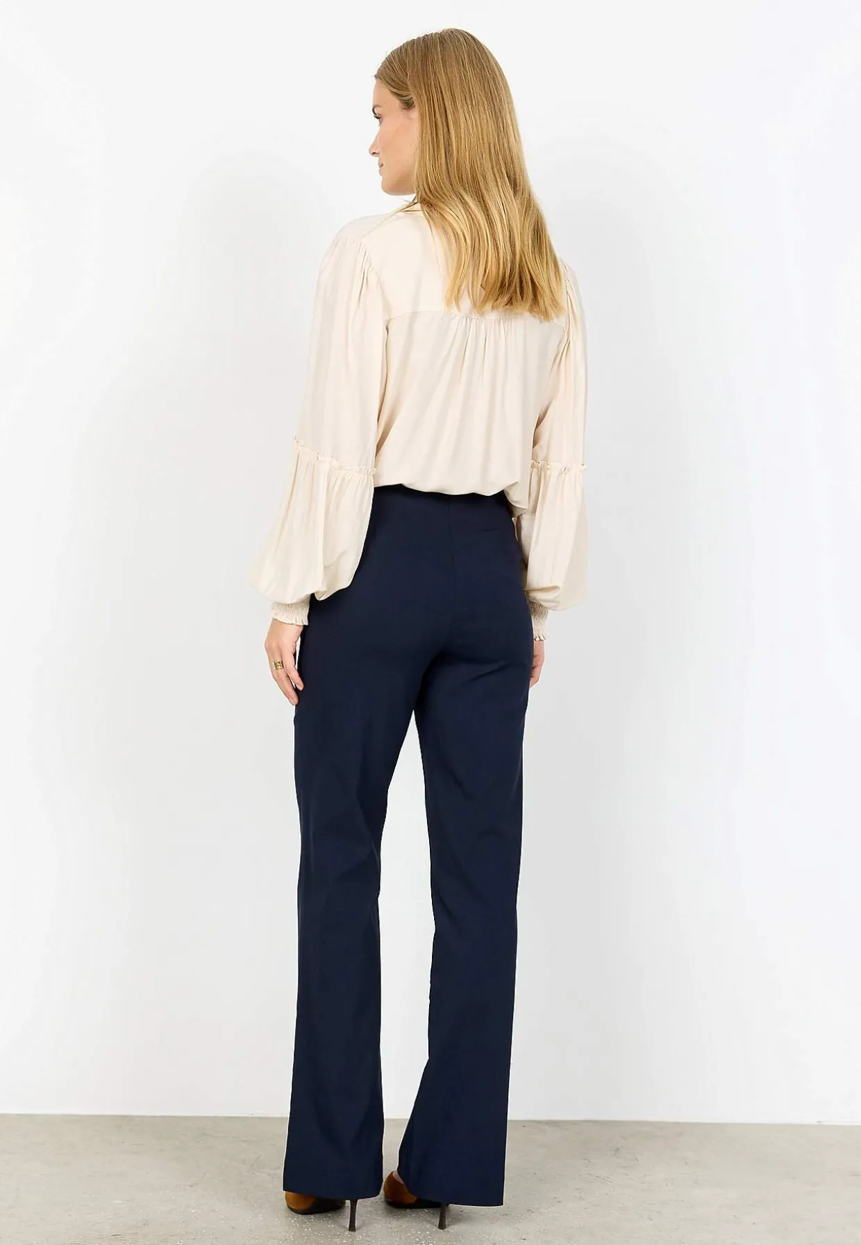 Bukser i bengalin med dekorative knapper | Cellbes