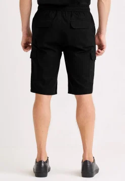 Cargo shorts med flere lommer