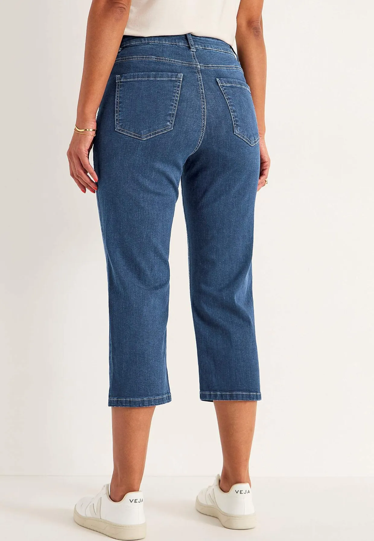 Crop jeans med knaplukning