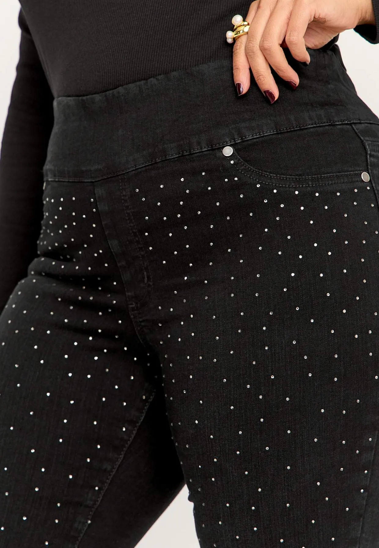 Elastisk jegging med rhinstensdetaljer