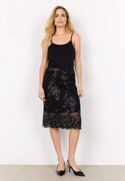 Festkjole med blonde og perlebroderi | Cellbes