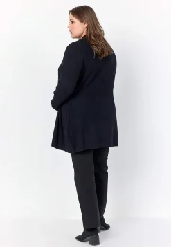 Fintstrikket cardigan