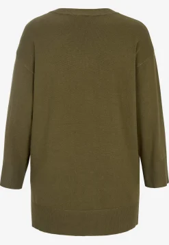 Fintstrikket trøje med v-hals