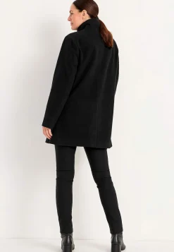 Frakke med opretstående krave