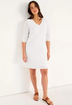 Jerseykjole med hulbroderi