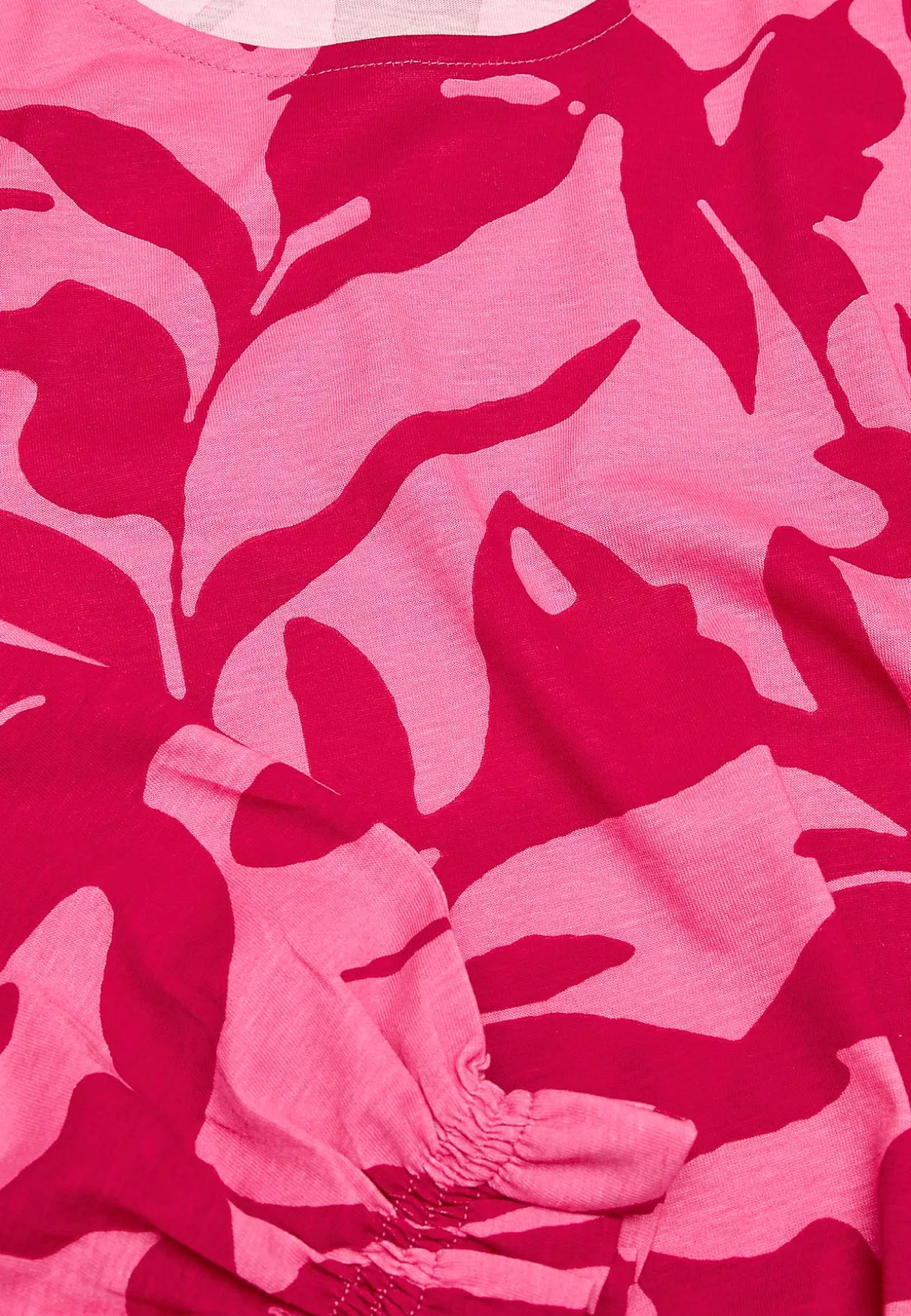 Jerseytop med smockdetalje