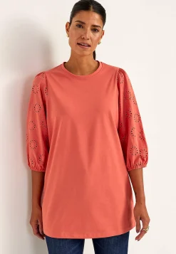 Jerseytunika med broderede ærmer