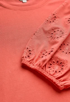 Jerseytunika med broderede ærmer