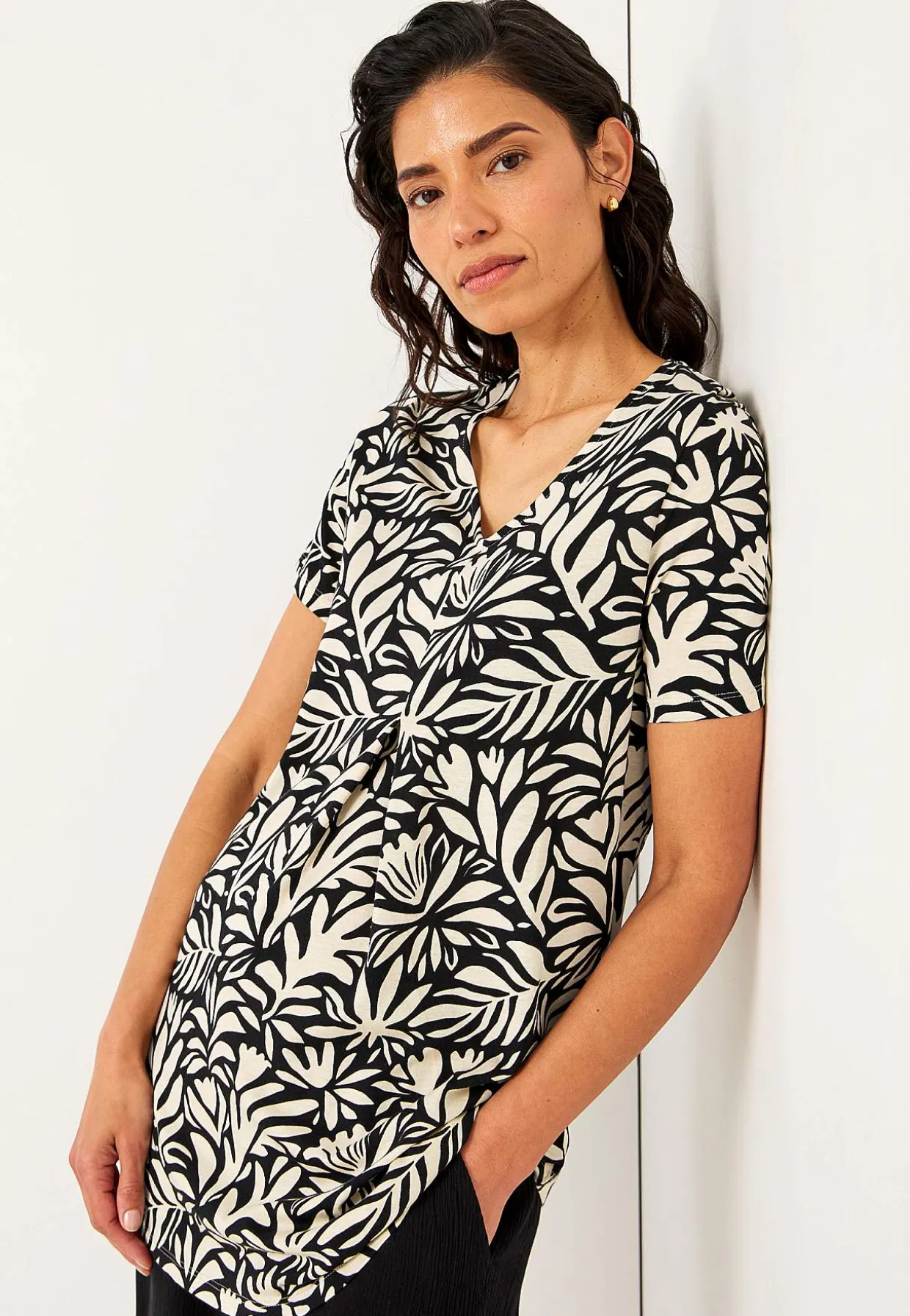 Jerseytunika med flatterende læg