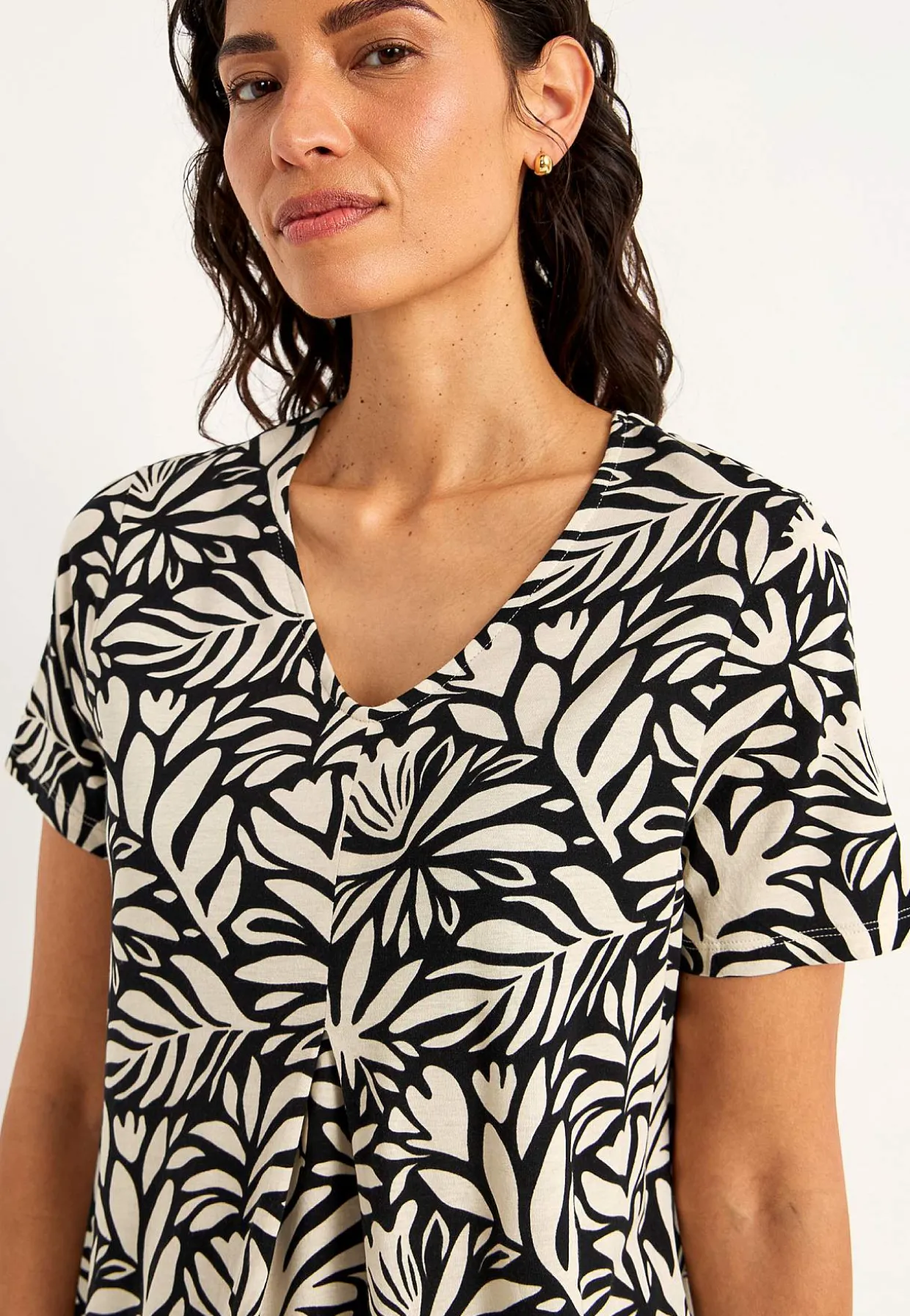 Jerseytunika med flatterende læg