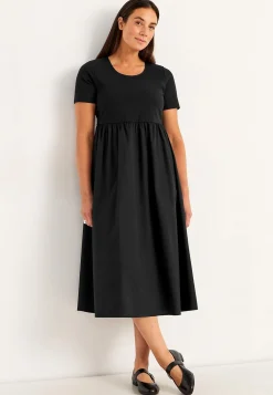 Kjole i poplin og jersey | Cellbes