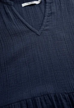 Kjole i rynket bomuld