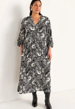 Kjole i viskose med et blomstermønster | Cellbes