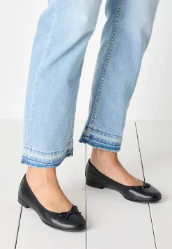 Klassisk ballerinasko i læder | Cellbes