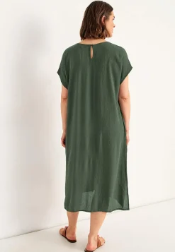 Kreppet kjole med lommer