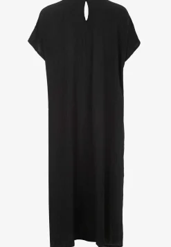 Kreppet kjole med lommer