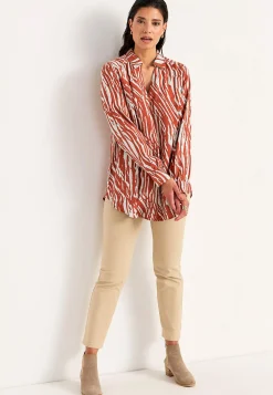 Langærmet, vævet tunika