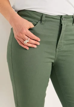 Lidt slankeree ankeljeans