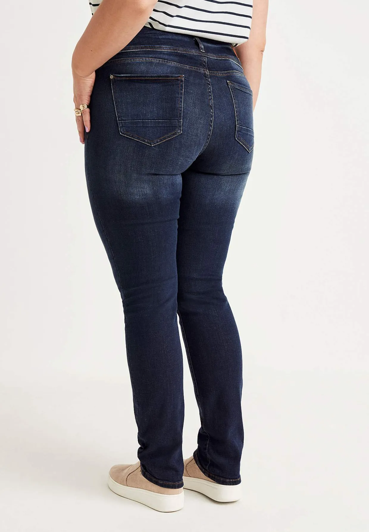 Lige jeans med høj talje