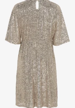 Luksuriøs pailletkjole