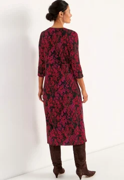 Midikjole med et blomstermønster