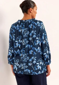 Mønstret jerseytop med flæsekant