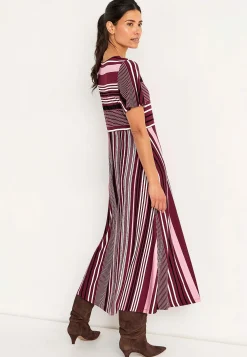 Mønstret viskosekjole