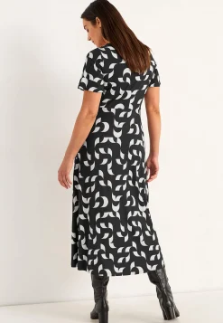 Mønstret viskosekjole