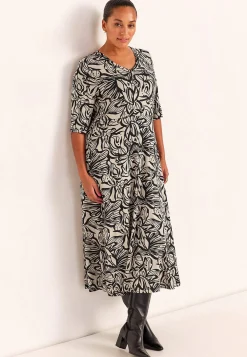 Mønstret viskosekjole med lommer | Cellbes