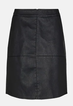 Nederdel med lommer og læderimitation