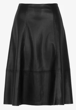 Nederdel med svaj i PU