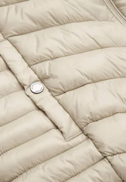 Praktisk, stilfuld letvægtsjakke