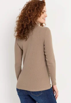 Ribbet turtleneck trøje i økologisk bomuld