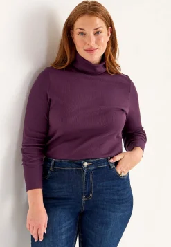 Ribbet turtleneck trøje i økologisk bomuld