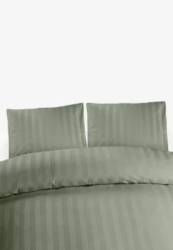 Sengesæt i satin 220x210 cm