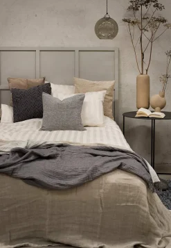 Sengesæt i satin 150x210 cm