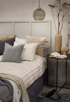 Sengesæt i satin 150x210 cm