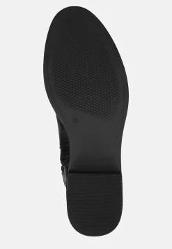 Skindstøvle med bred skaftvidde