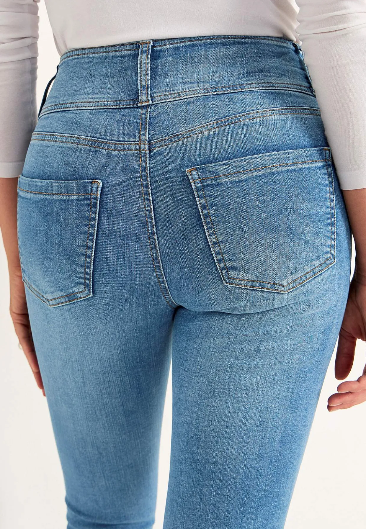 Smalle jeans med høj talje - tre længder Jennifer | Cellbes